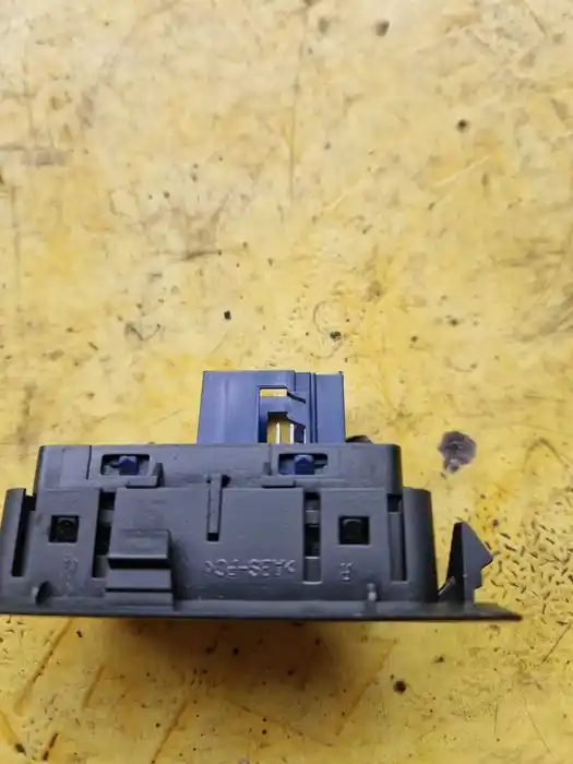 Panel Przełącznik Alarmu Citroen C5 IIIx7 96.824.367.77