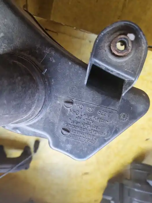 Obudowa Filtra Powietrza Vw Audi Seat Skoda 1K0.129.622.D