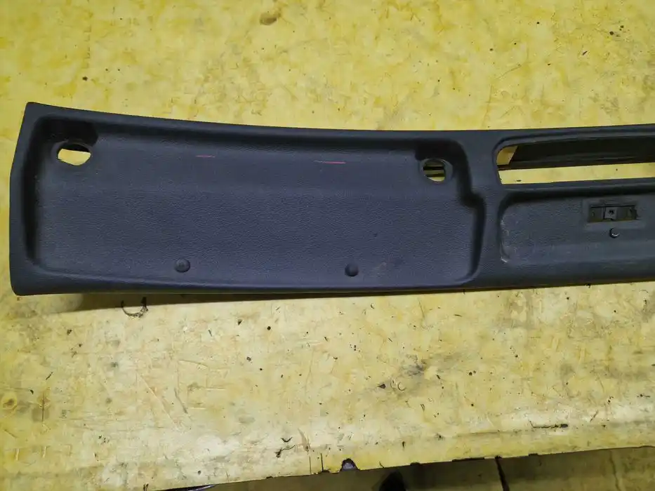 Listwa Podsufitki Audi TT8N 8N7.867.512