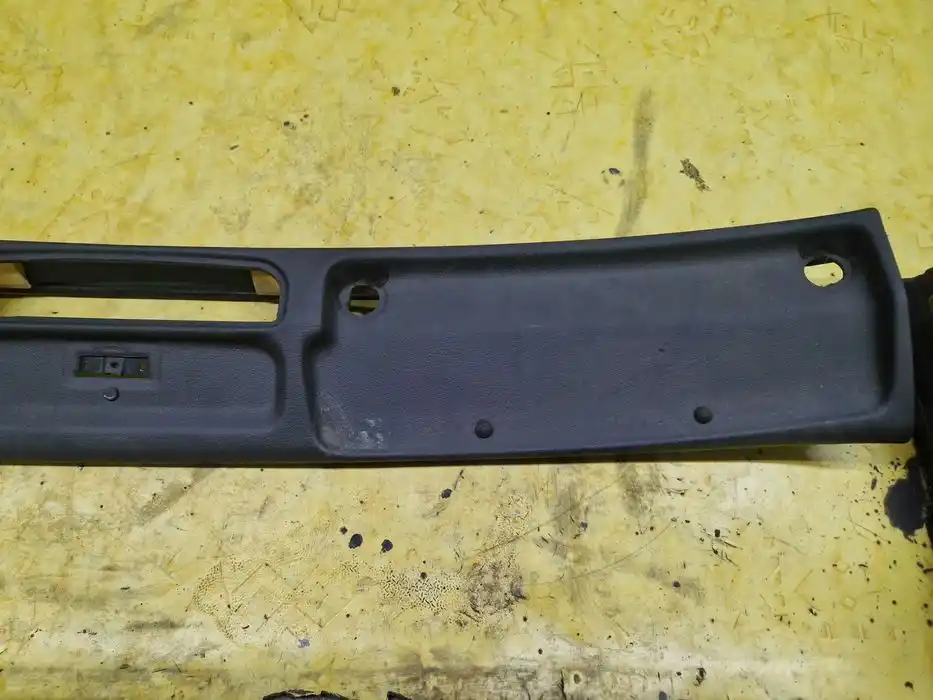 Listwa Podsufitki Audi TT8N 8N7.867.512