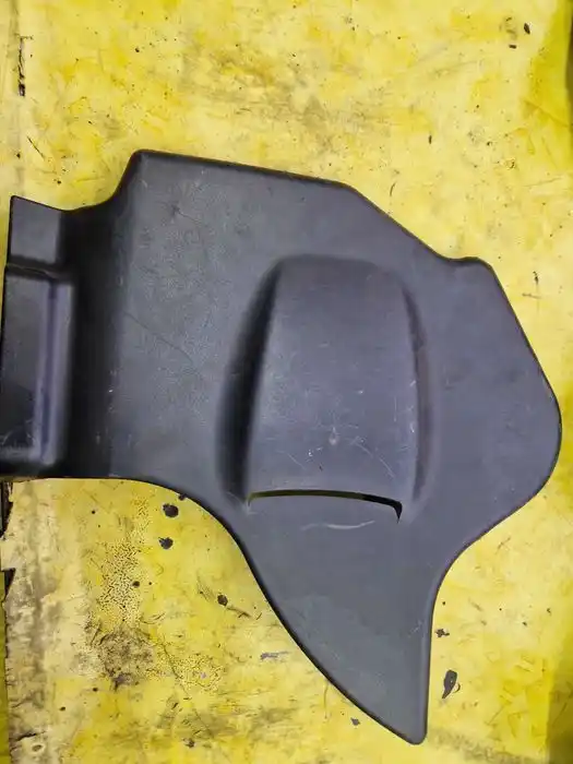 Osłona Filtra Powietrza Vw Passat B5 FL  4B0.133.849.A