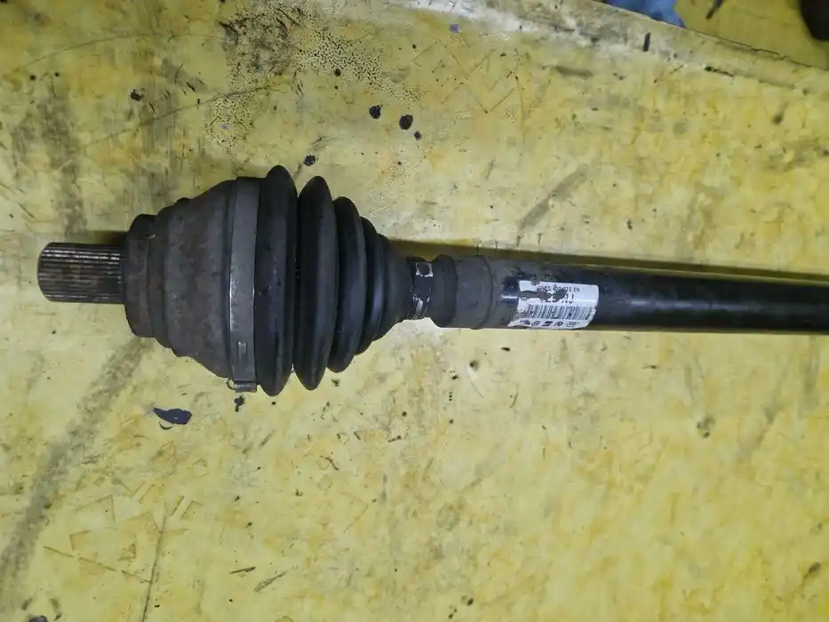 Półoś Vw Audi Seat Skoda 2.0TDI Prawy Przód 1K0.407.272EN