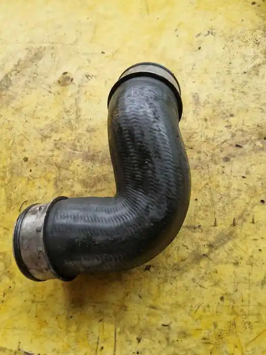 Rura Inter Coolera Vw Audi Seat Skoda 3B0.145.838