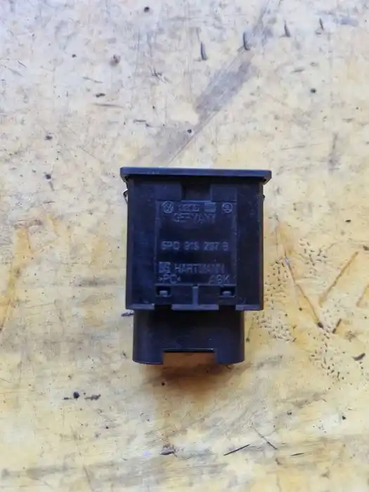 Przełącznik Air Bag Audi A3 8P 5P0.919.237B