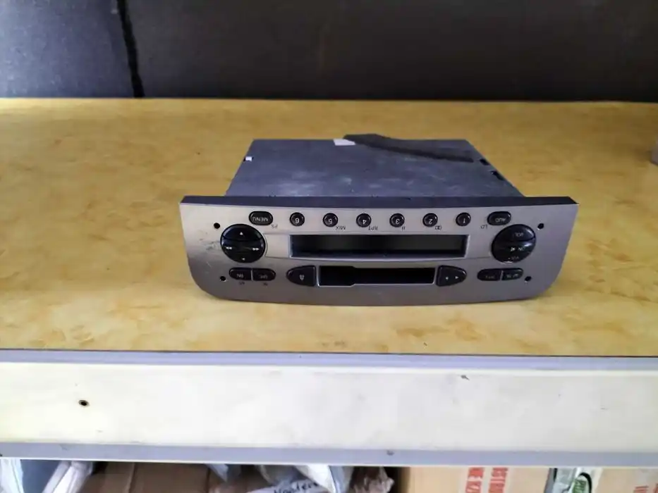 Radio Alfa Romeo 147
