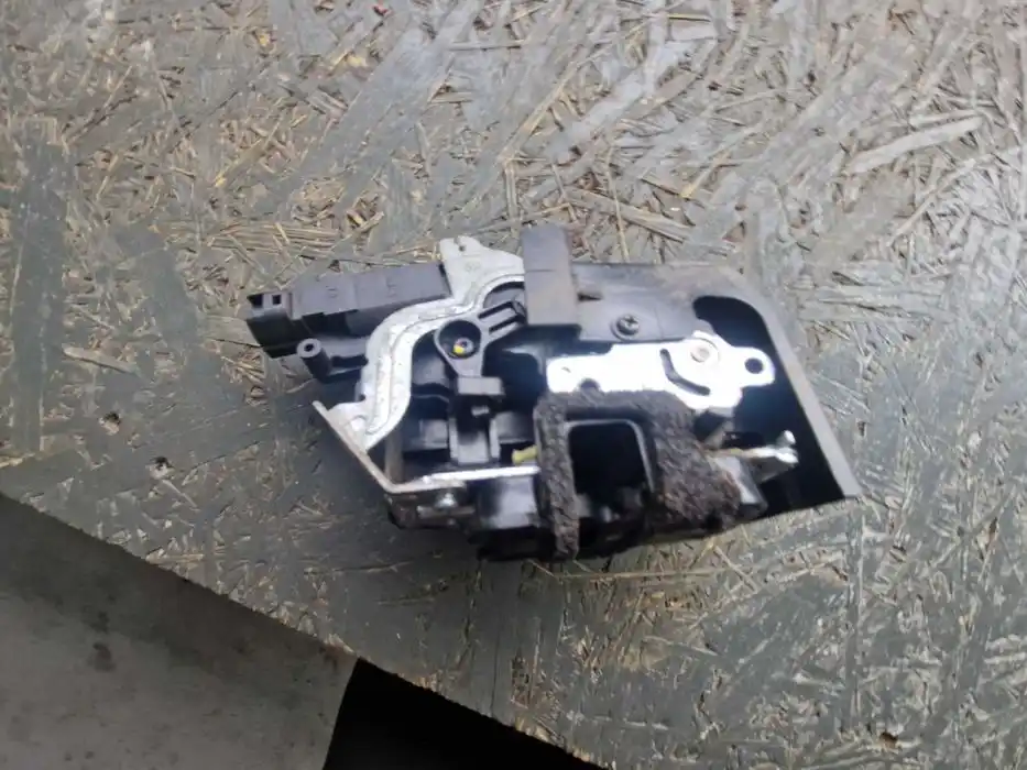 Zamek Drzwi Prawy Tył Kia Picanto I 2 PIN