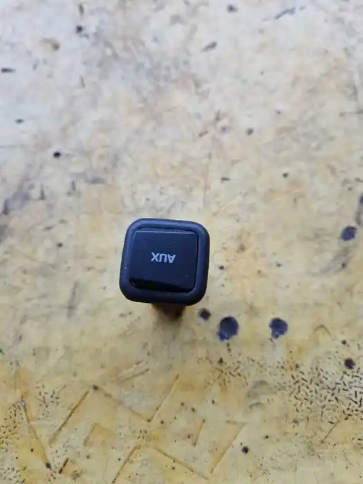 Gniazdo Aux Seat Ibiza 6J