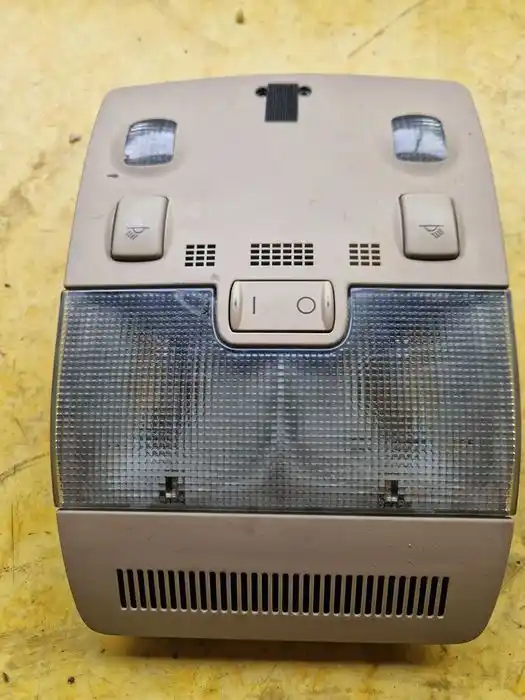 Lampka Podsufitki Audi A3 8P 8E0.947.565