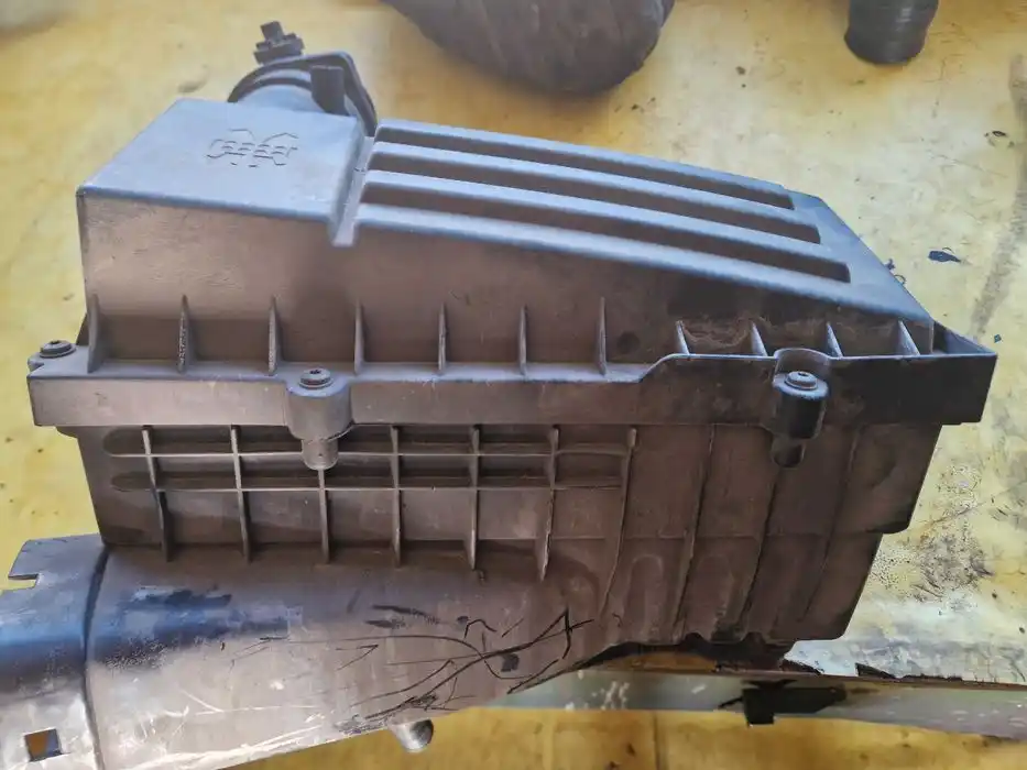 Obudowa Filtra Powietrza Vw Audi Seat Skoda 3C0.129.601.CD