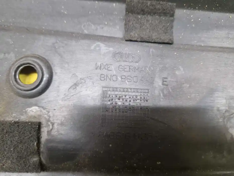 Osłona Wzmocnienia Pasa Audi TT8N Prawe 8N0.860.442E