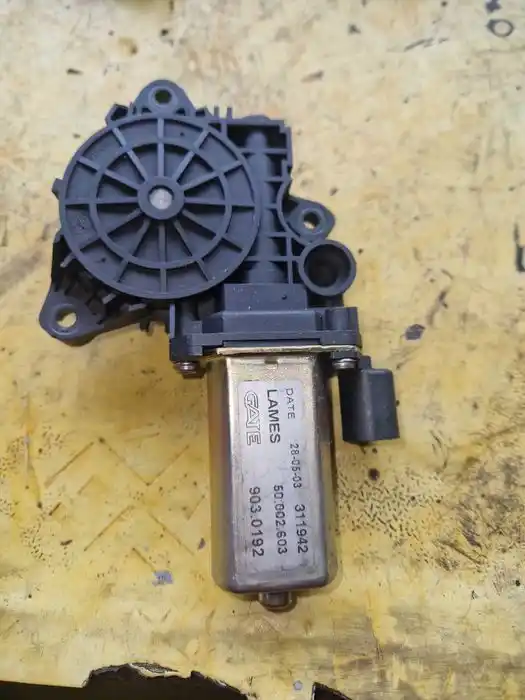 Silniczek podnoszenia szyby Fiat Stilo 50.002.603
