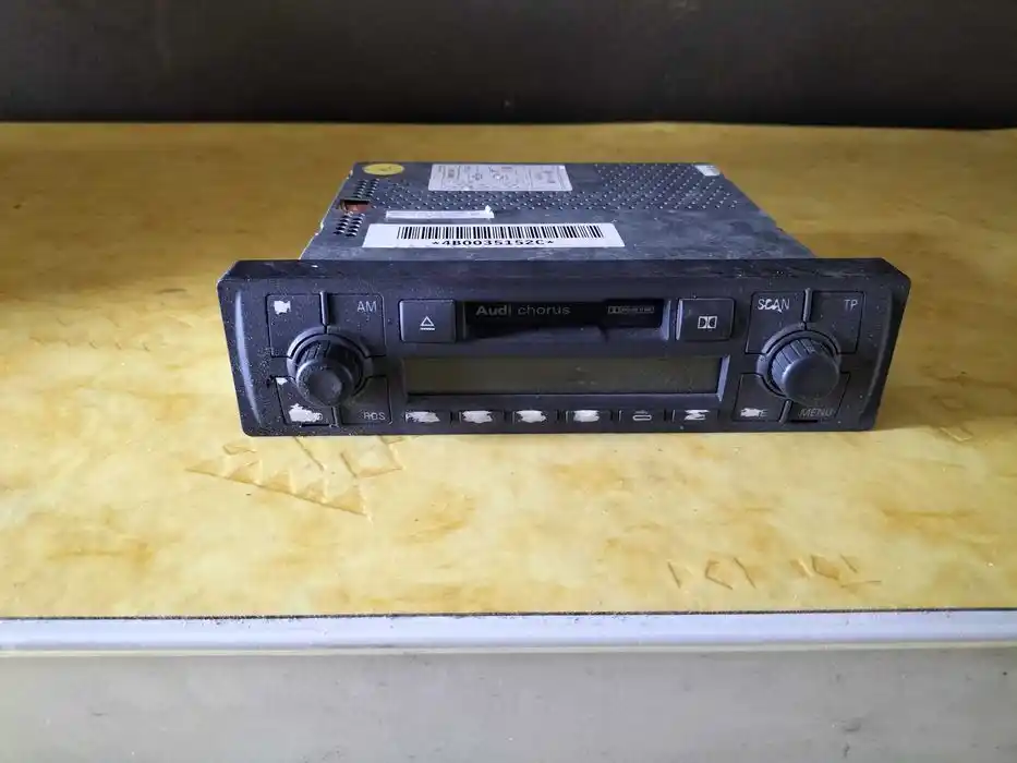 Radio Audi Chorus TT8n