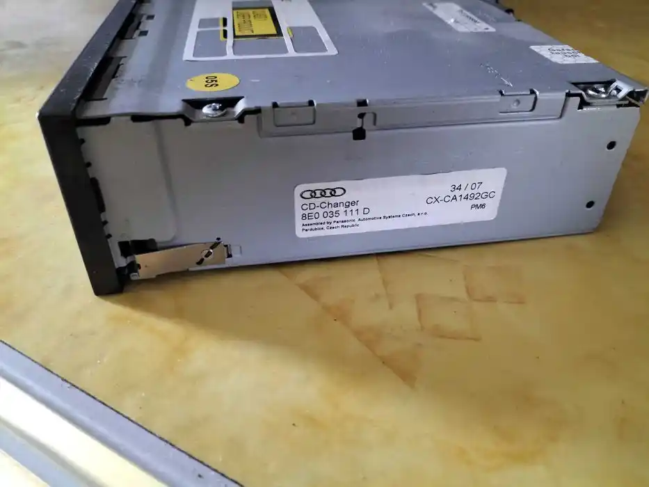 Zmieniarka CD Audi A3 8P