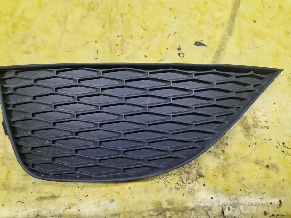 Kratka Zderzaka Lewa Seat Ibiza IV 6J0.853.665