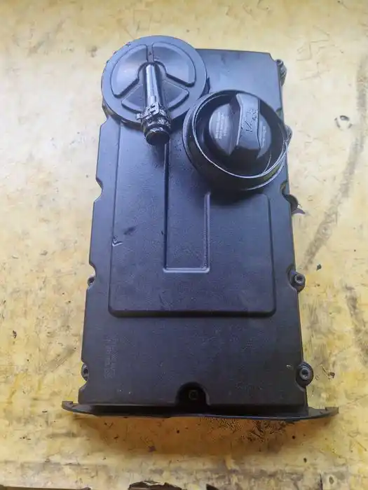 Pokrywa Zaworowa Vw Audi Seat Skoda 03G.103.475
