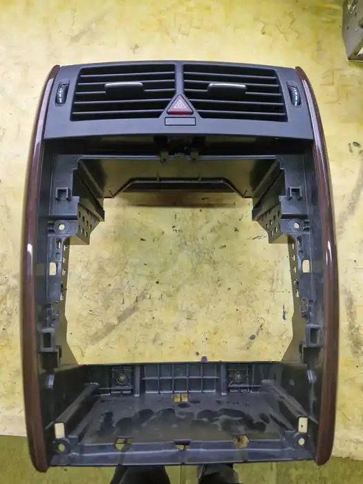 Ramka Z Nawiewami Mercedes A-Klasa W169 169.830.0054
