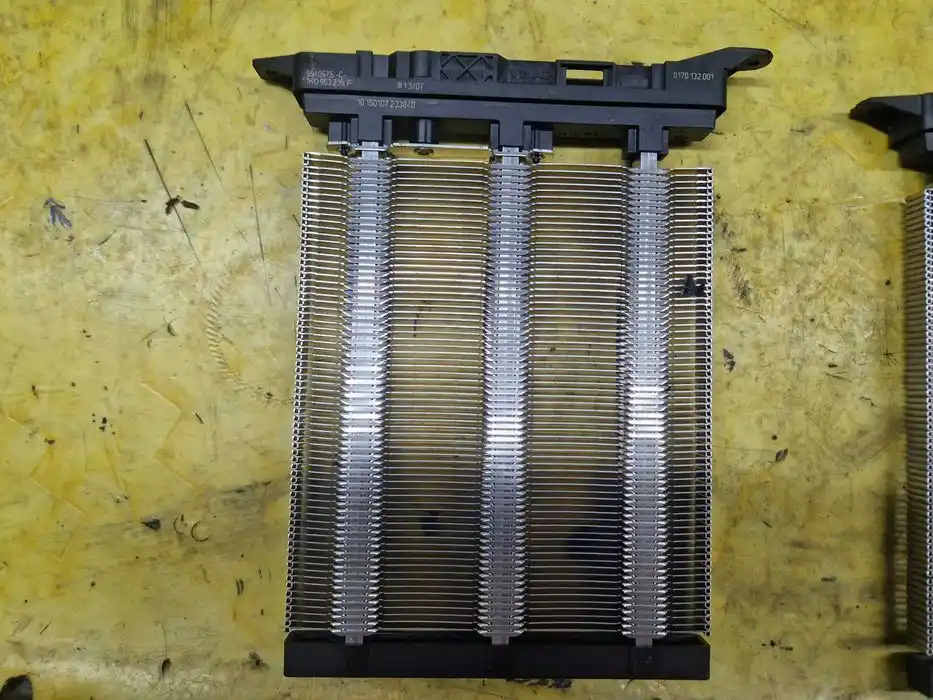 Nagrzewnica Elektryczna Vw Audi Seat Skoda 1K0.963.235F
