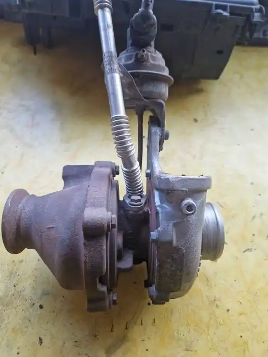 Turbina  Alfa Romeo 159 2.0JTDM 55.221.457