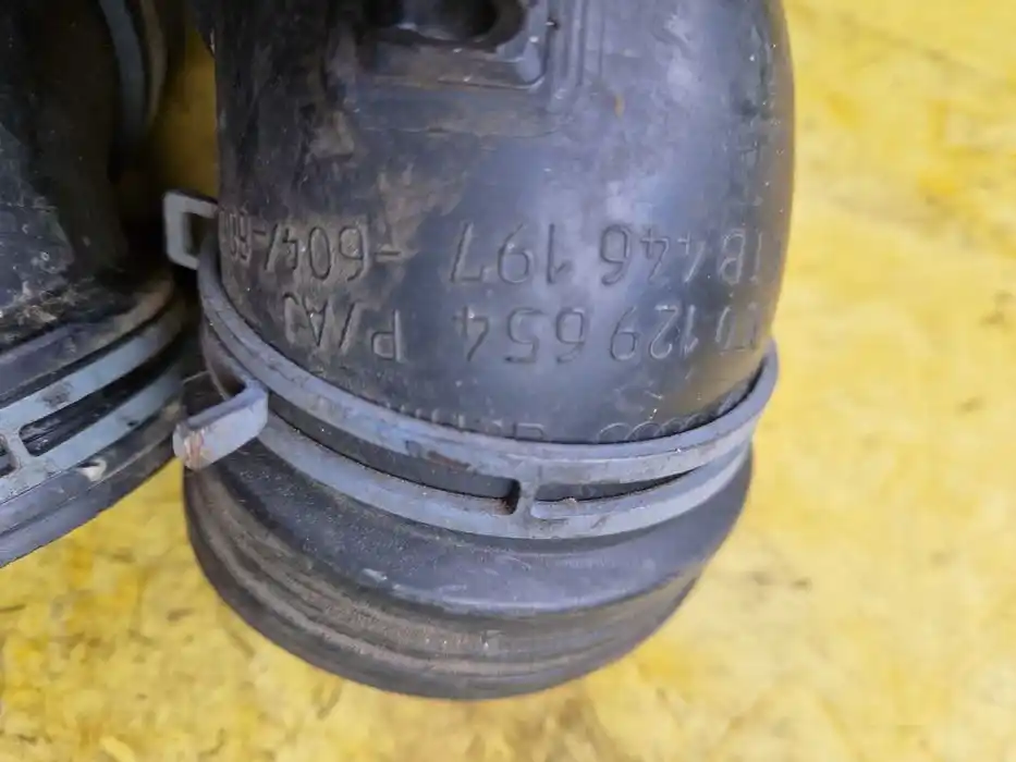 Dolot Powietrza Vw Audi Seat Skoda 3C0.129.654P