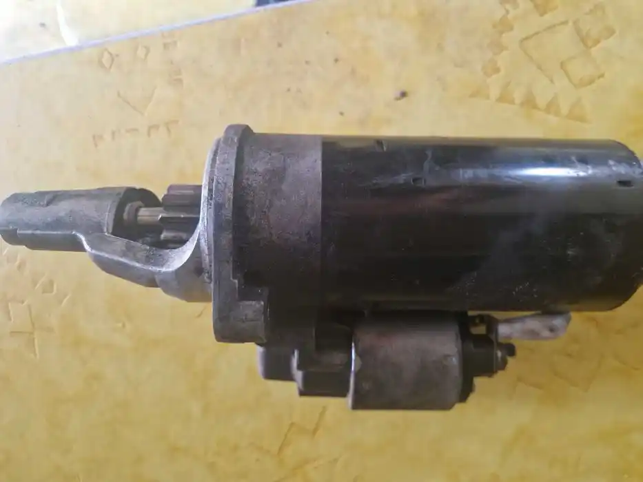 Rozrusznik Vw Passat B5 FL 2.5 TDI 059.911.023H