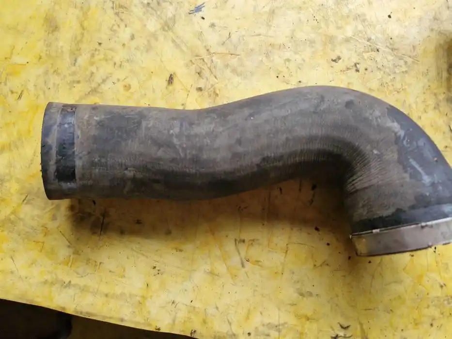 Rura Intercoolera Vw Audi Seat Skoda 1K0.145.832AA