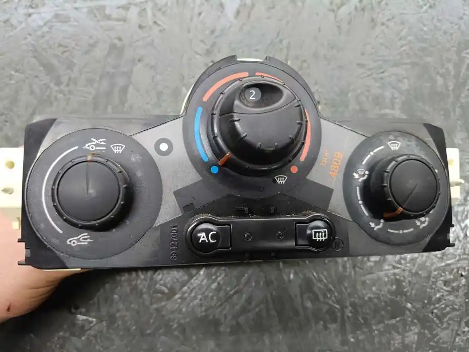 Panel Klimatyzacji Renault Megane II 69.420.001