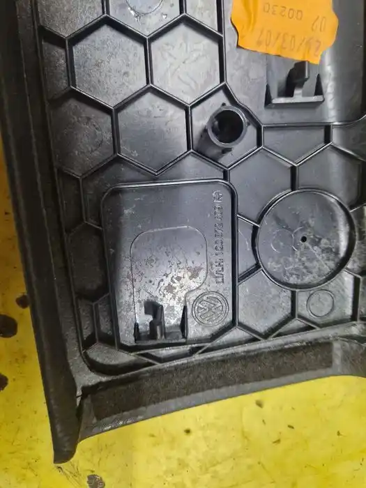 Zaślepka osłony Dachu Vw Eos Lewa 1Q0.872.409A