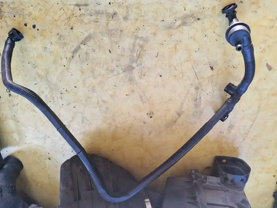 Przewód Odmy Audi VW 2.8 ACK
