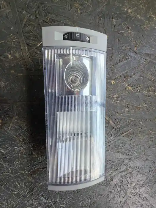 Lampka Podsufitki Vw Audi Seat Skoda 7H5.947.105