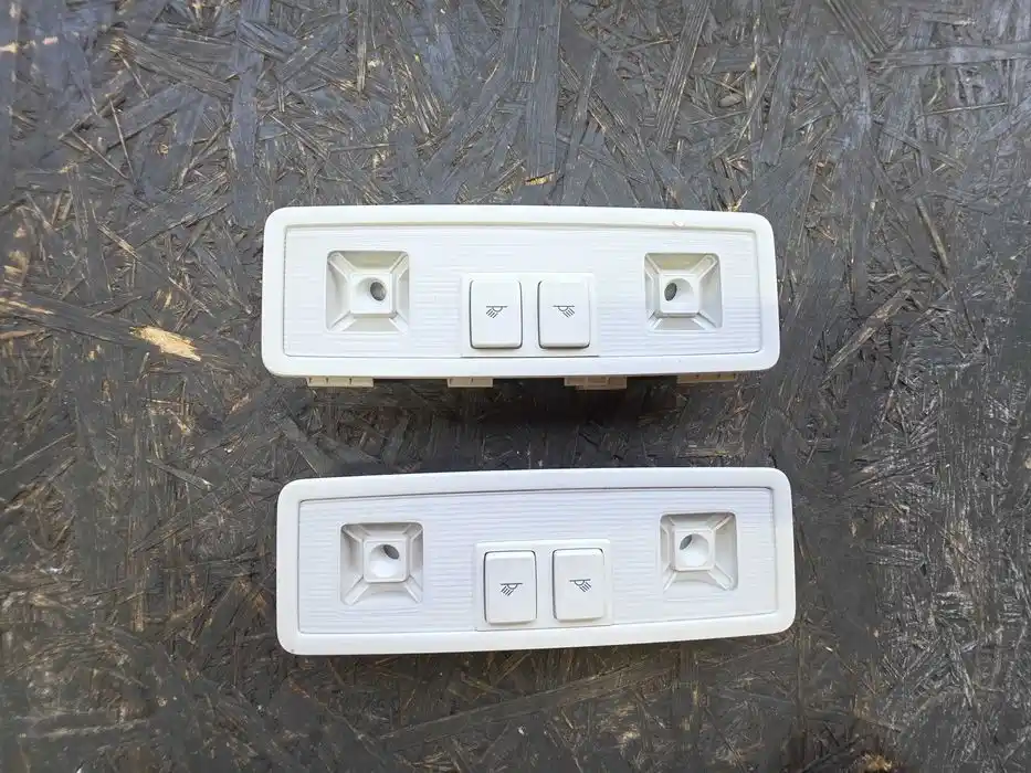Lampka Podsufitki Vw Audi Seat Skoda 5G0.947.291.K