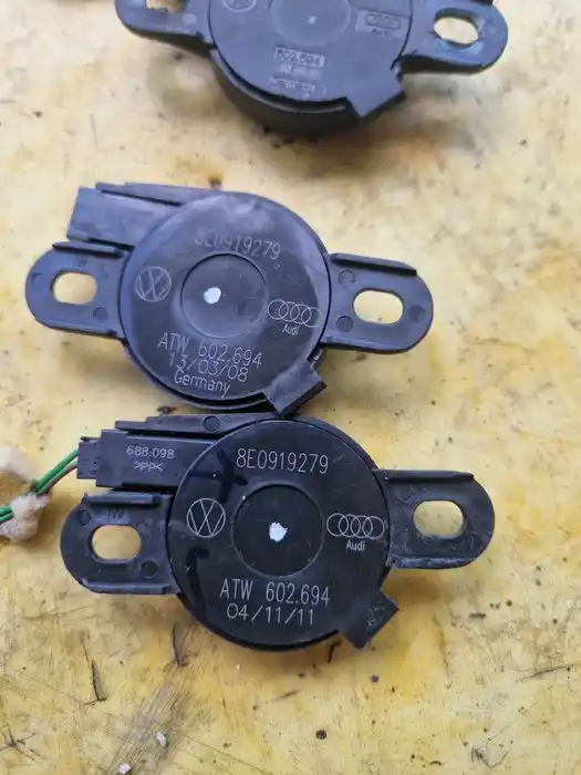 Głośnik Czujników Parkowania Vw Audi Seat Skoda 8E0.919.279