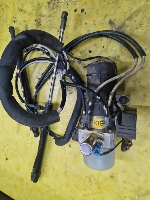 Pompa Dachu Audi TT 8N 8N7.871.611A