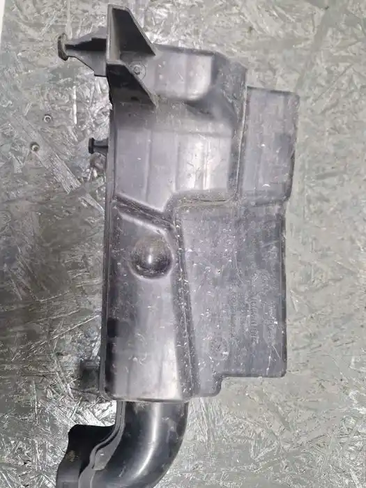 Rezonator Powietrza Renault Megan II 82.002.337.61