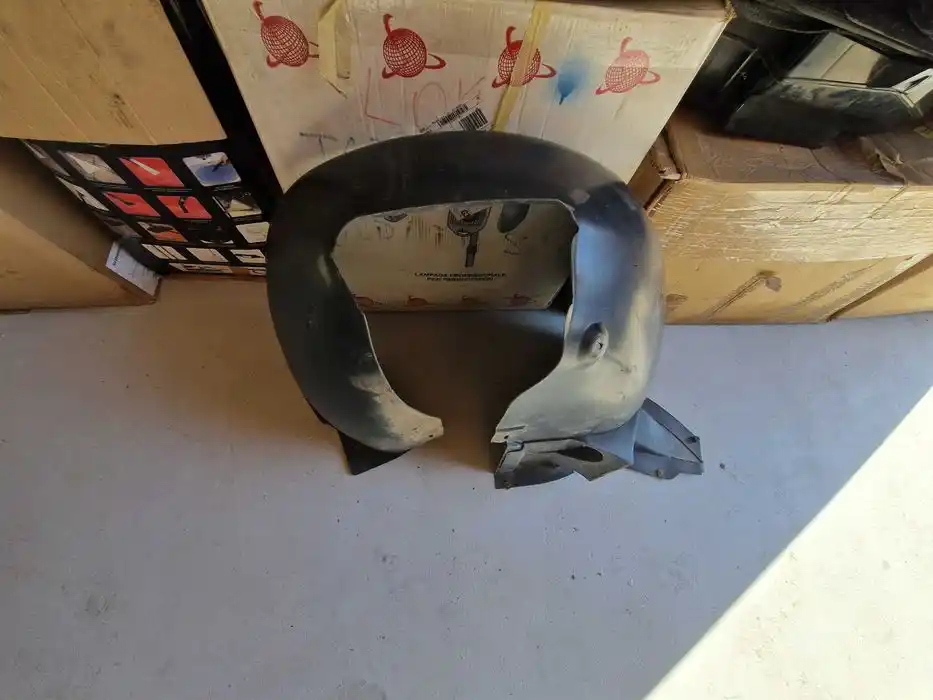 Nadkole Lewy Przód Seat Altea XL FreeTrack 5P0.809.957.C