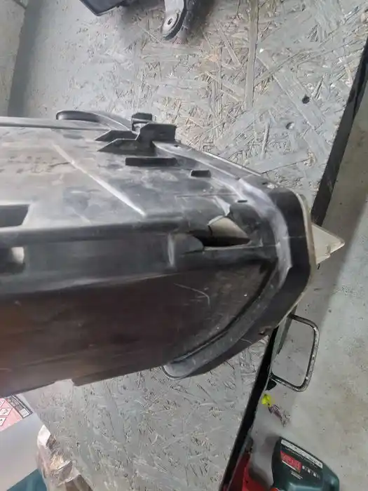 Lampy Przód Renault VelSatis Xenon