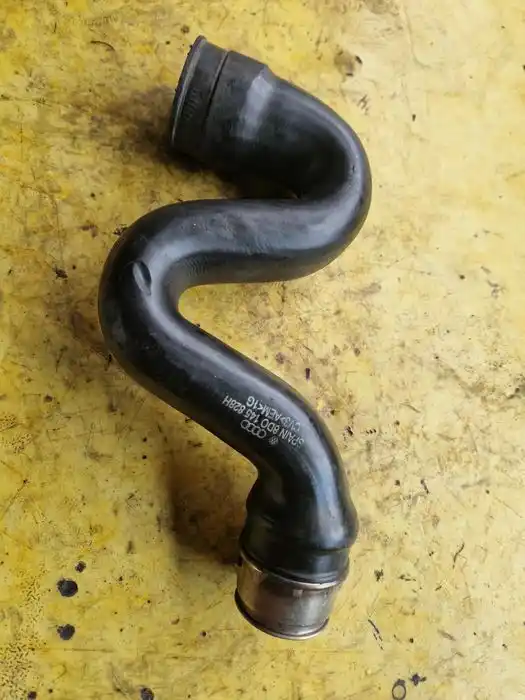 Rura Inter Coolera Vw Audi Seat Skoda 8D0.145.828H