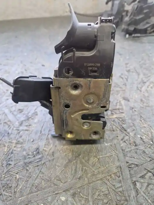 Zamek Drzwi Lewy Przód 4 PIN Renault VelSatis 012.899-Z98