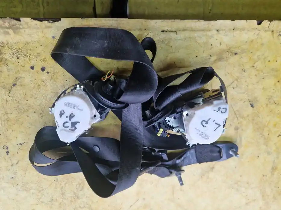 Pas Bezpieczeństwa Prawy Przód Citroen C5 IIIx7 33.060.320A