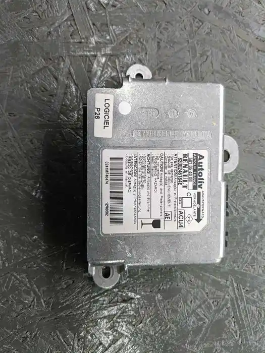 Sterownik Air Bag Renault Megane II 82.002.461.84E