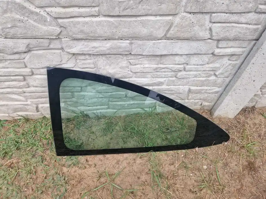 Szyba Boczna Lewa Renault Megane II 3D