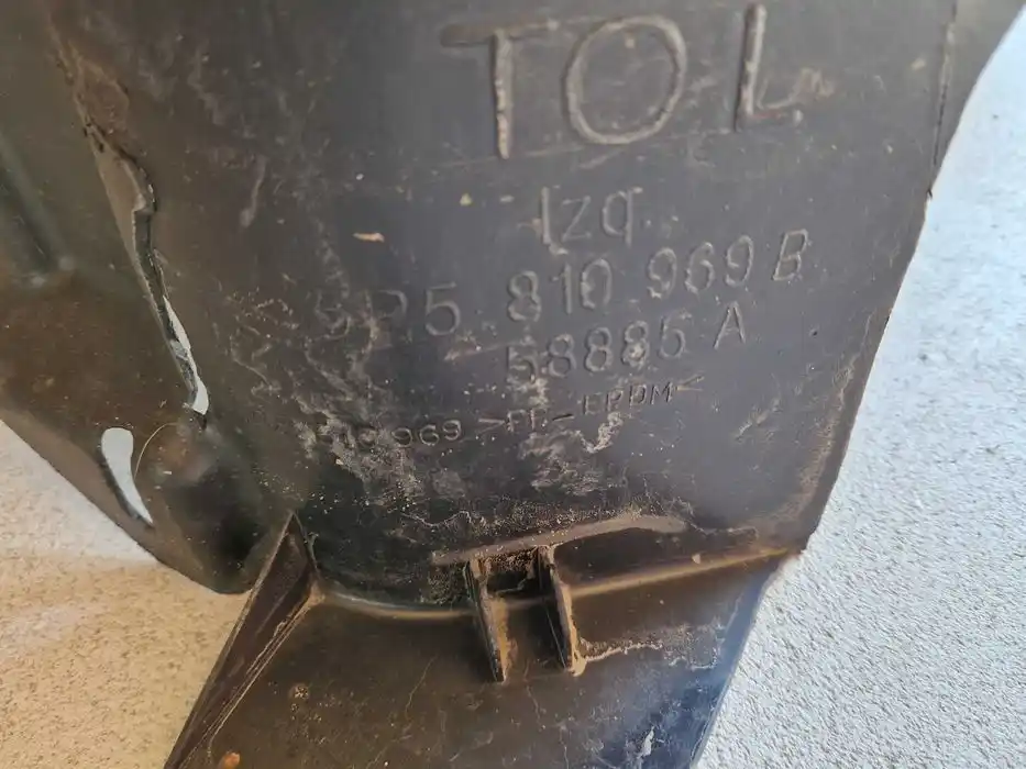 Nadkole Lewy Tył Seat Altea XL FreeTrack 5P5.810.969B