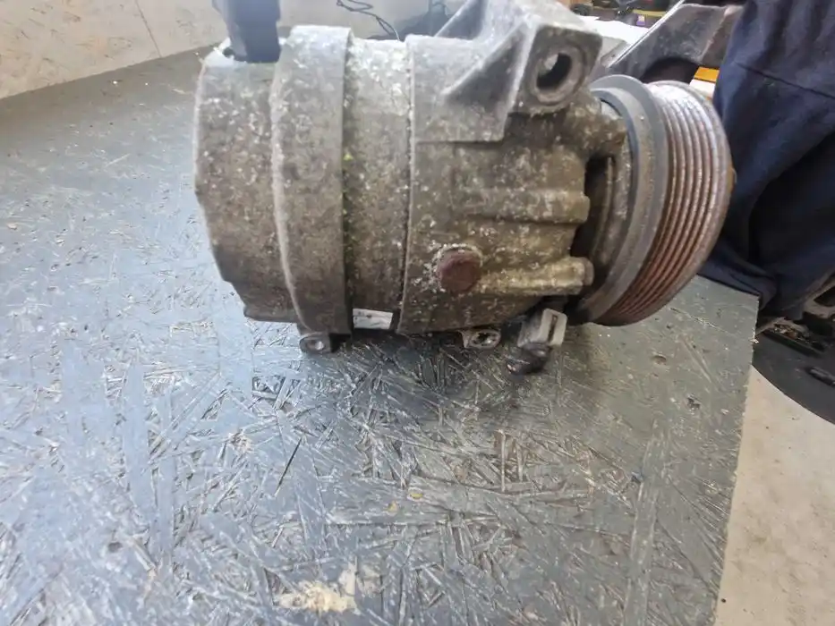 Kompresor Klimatyzacji Renault F4K 2.0T 82.000.218.22