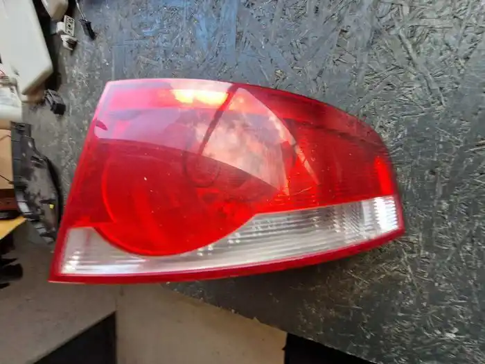 Lampa Prawy Tył Błotnik Seat Altea XL 5P8.945.096A-112A