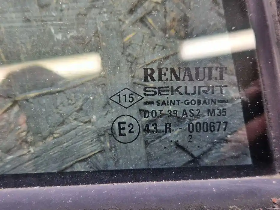 Szyba Drzwi Prawy Tył Renault VelSatis