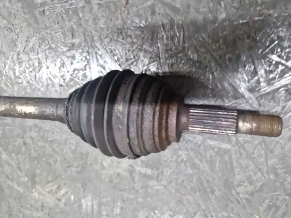 Półoś Prawa Renault Megane II 1.6 16v 82.002.646.65