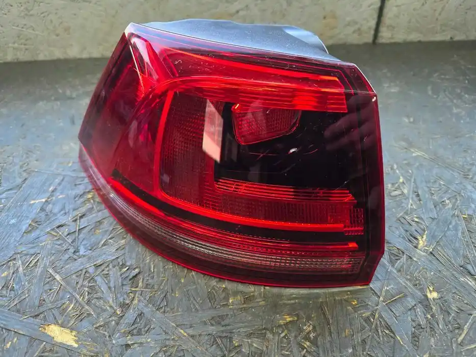 Lampa Vw Golf VII Kombi Lewy Tył 5G9.945.096.D