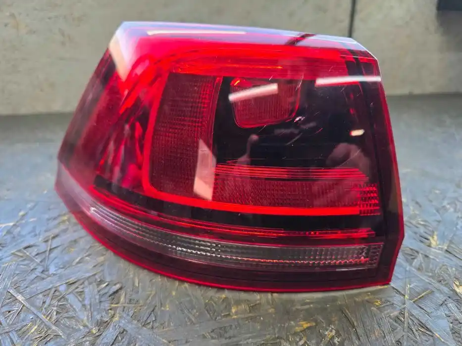 Lampa Vw Golf VII Kombi Lewy Tył 5G9.945.096.D
