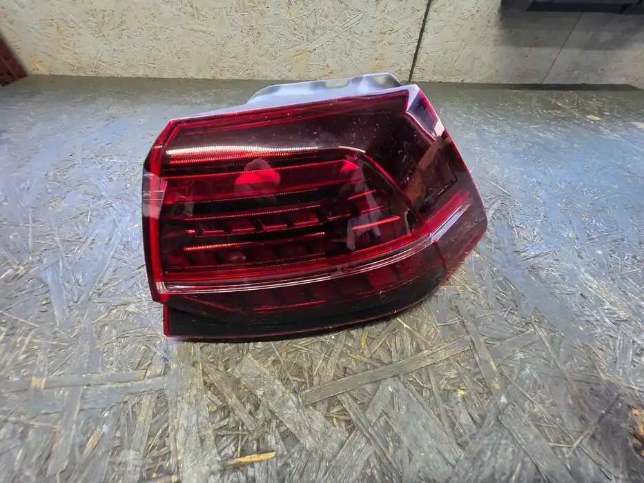 Lampa Vw Golf VII  Led Matrix Prawy Tył 5G0.945.208.G