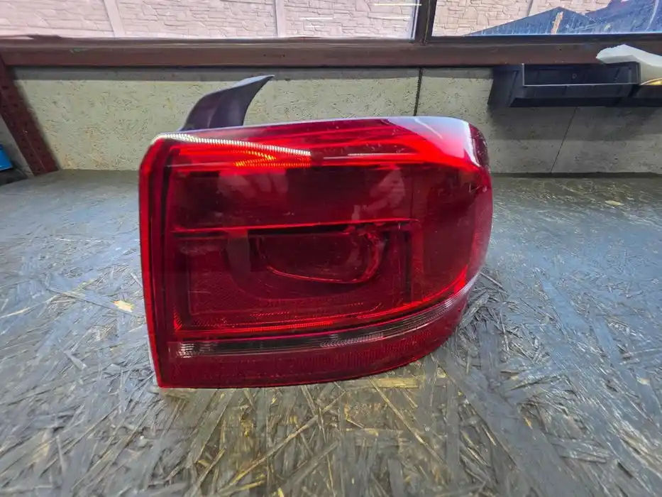 Lampa Prawy Tył Vw Passat B7 3AE.945.096.F