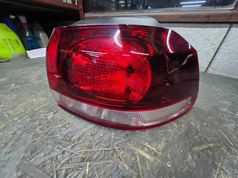 Lampa Prawy Tył Vw Golf VI Kombi 5K0.945.096.M